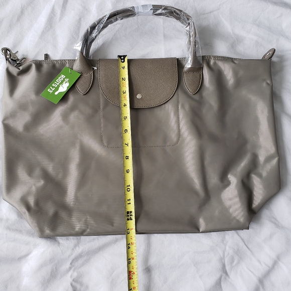 NWT Roots Large Tote Bag with Crossbody Bag - Picture 8 of 9